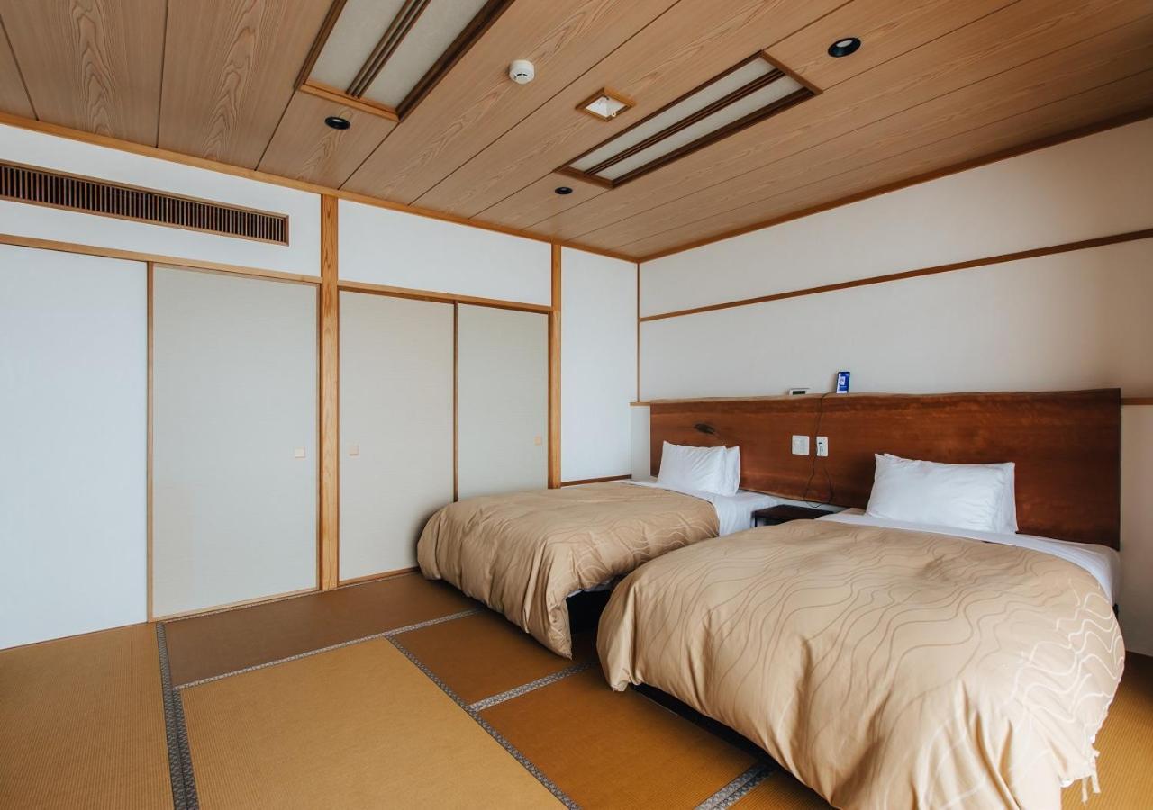 Atami Fuga Hotel Buitenkant foto